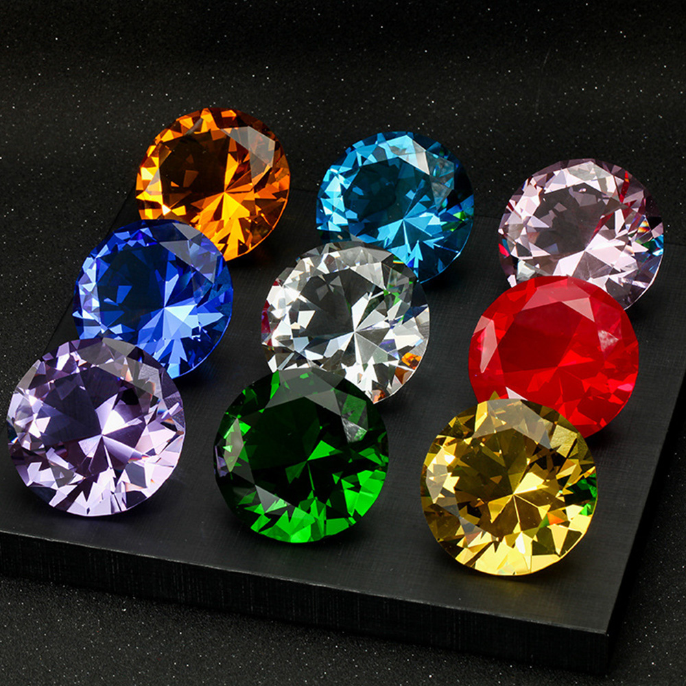 Paper Weight Crystal - Presse-papier décoratif en forme de diamant